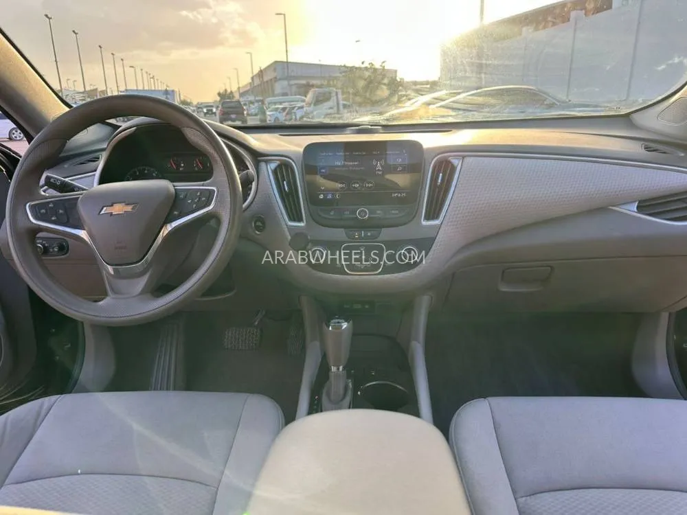 شيفروليه ماليبو 2020 for Sale in الشارقة Image-10