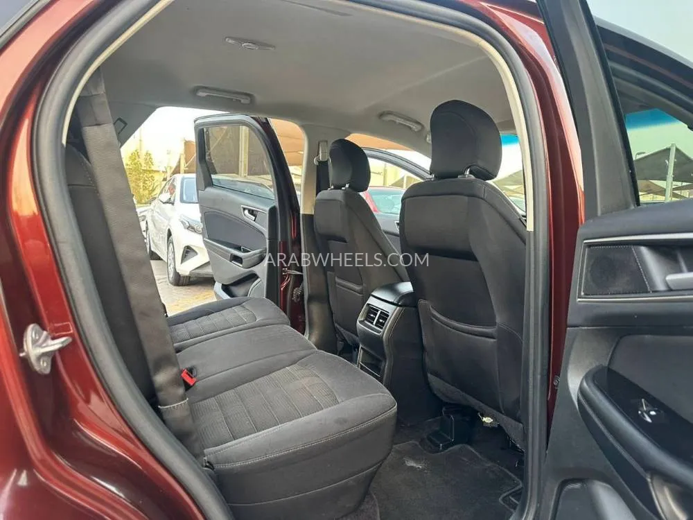 Ford Edge 2016 for Sale in Sharjah Image-10