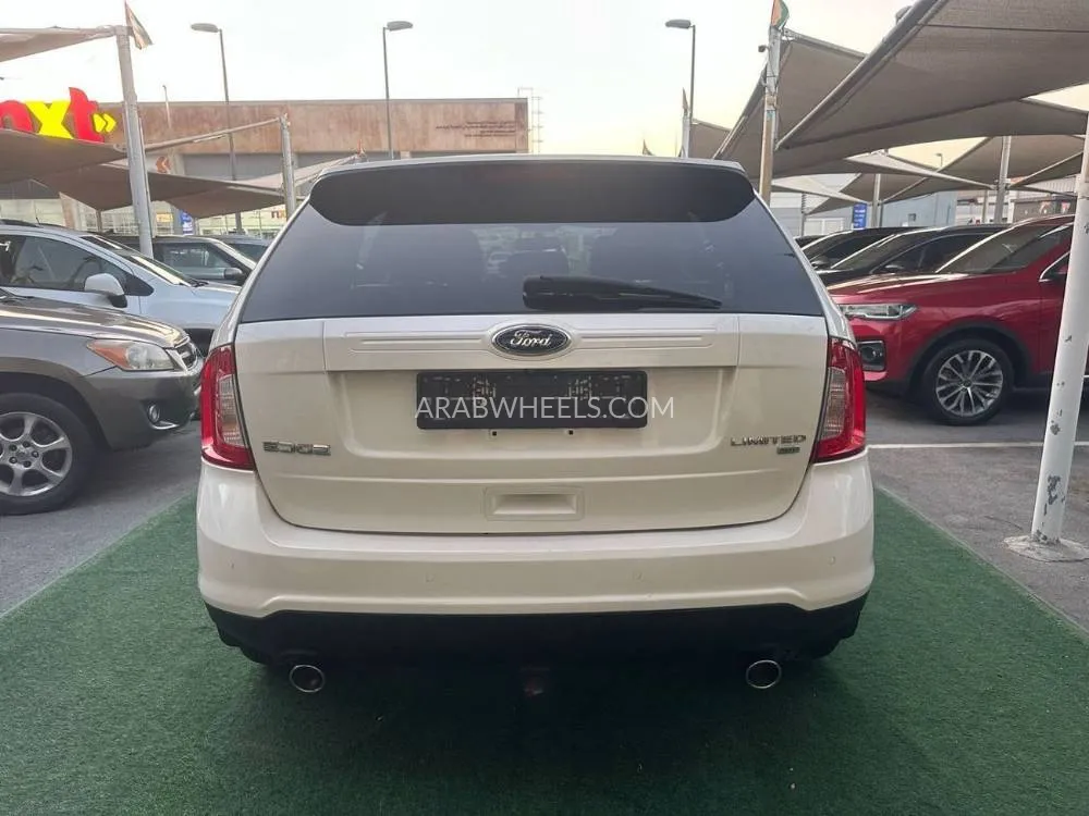 Ford Edge 2014 for Sale in Sharjah Image-4