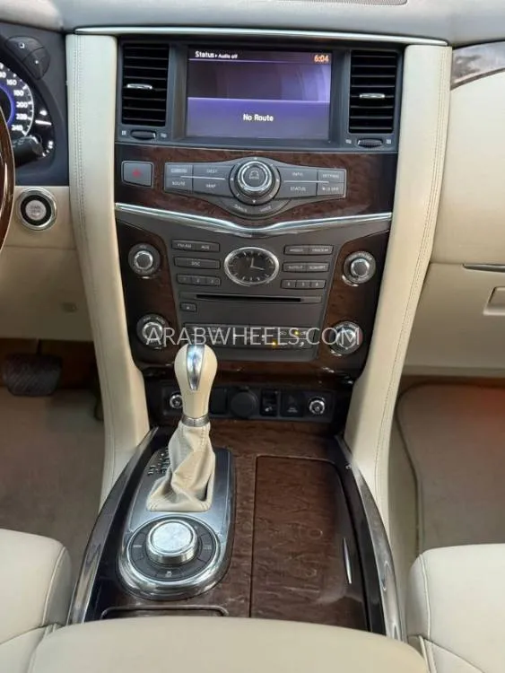 Infiniti QX56 2011 for Sale in Sharjah Image-12