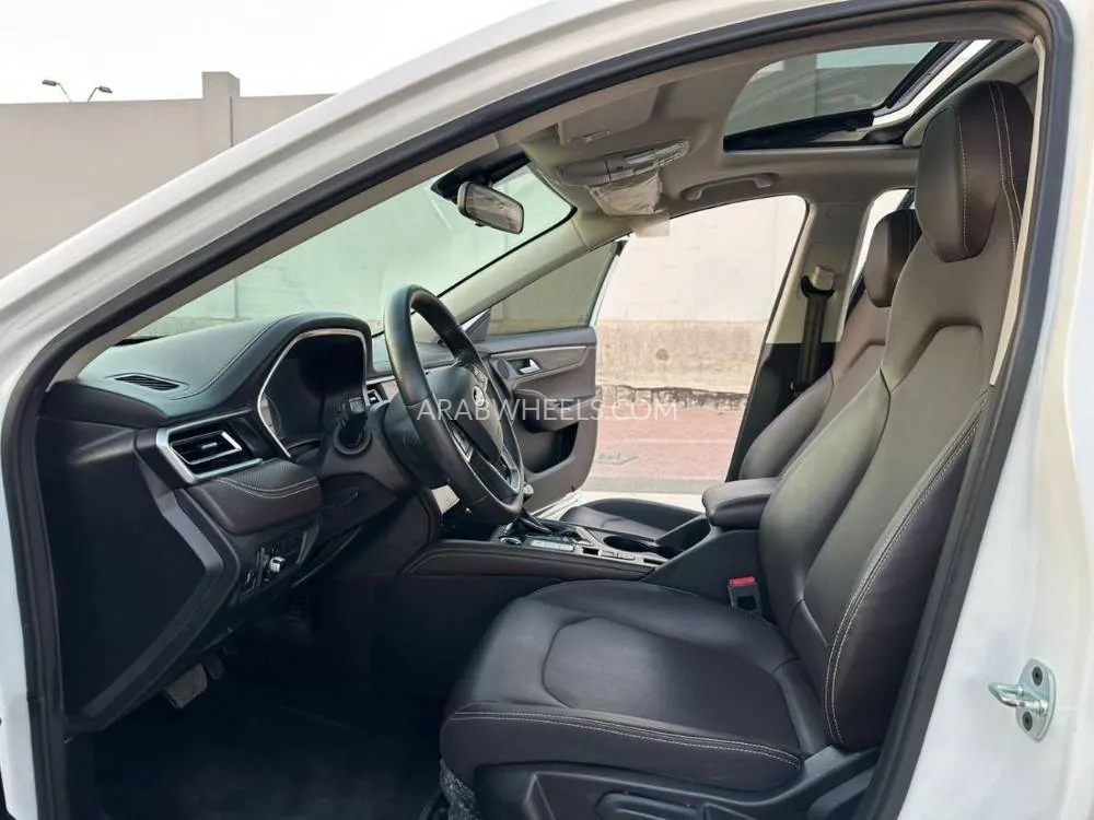 JAC J7 2023 for Sale in Sharjah Image-9