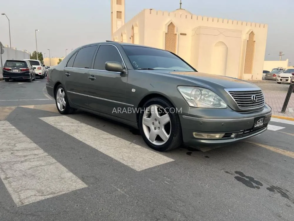 Lexus LS 2005 for Sale in Sharjah Image-3