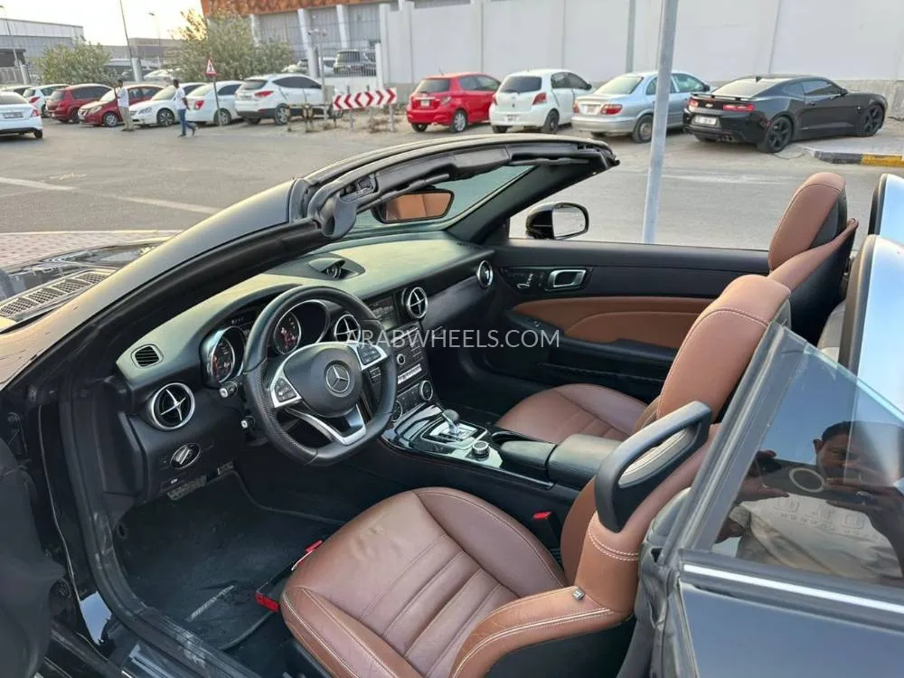 Mercedes Benz SLC Class 2018 for Sale in Sharjah Image-9