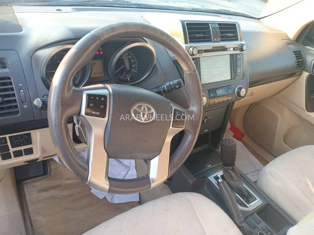 Toyota Land Cruiser Prado 2015 for Sale in Ajman Image-6