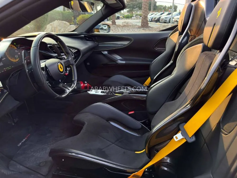 Ferrari SF90 Spider 2023 for Sale in Dubai Image-7