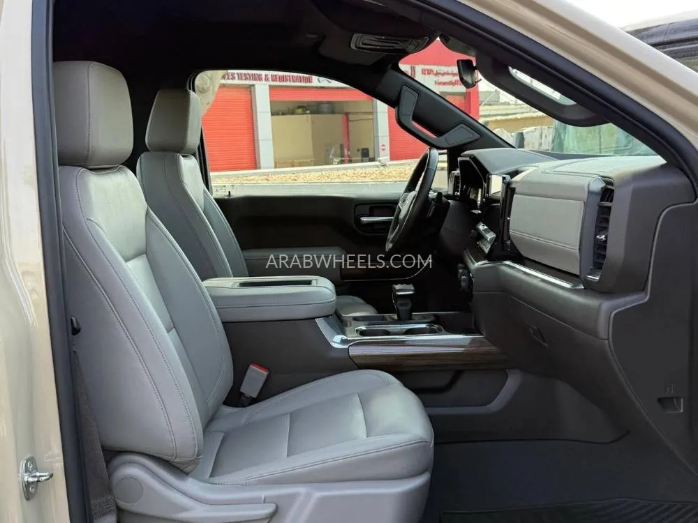 شيفروليه سيلفرادو 2022 for Sale in دبي Image-11