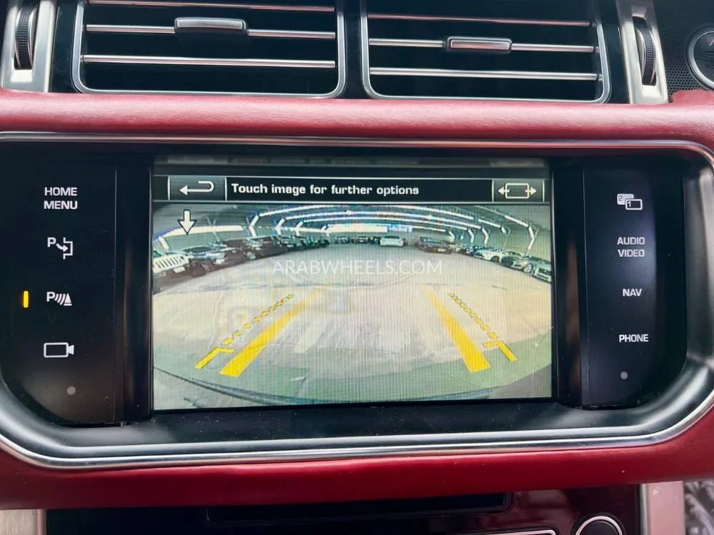 Land Rover Range Rover 2014 for Sale in Ajman Image-13