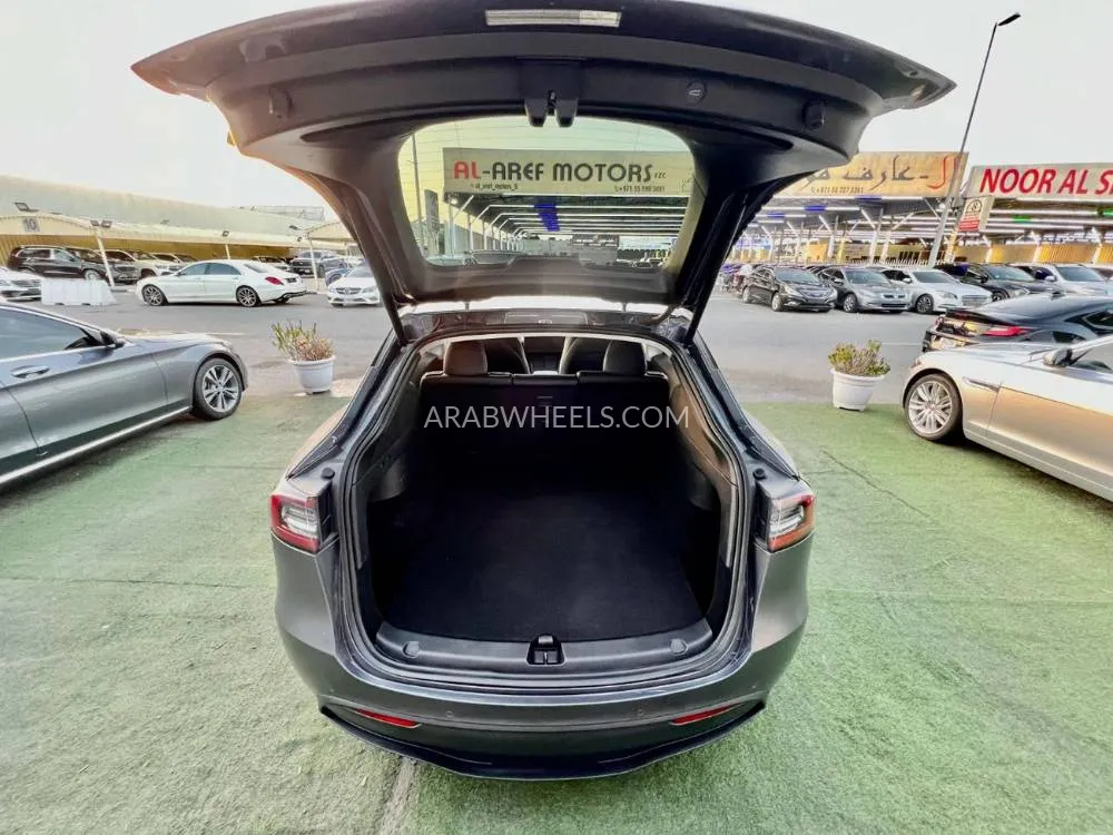 تسلا Y موديل  2020 for Sale in عجمان Image-12