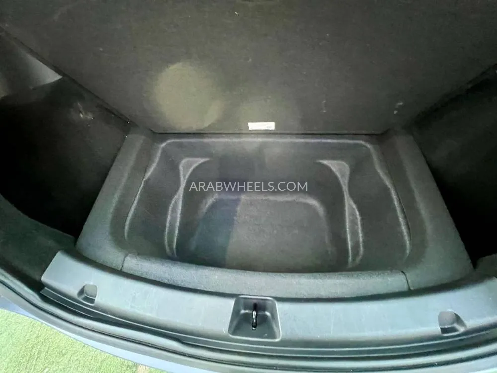 تسلا Y موديل  2020 for Sale in عجمان Image-18