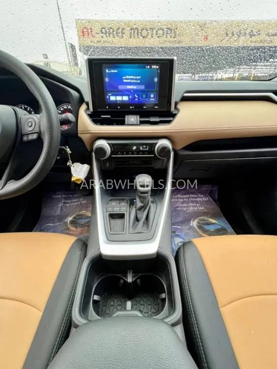 تويوتا راف 4 2024 for Sale in عجمان Image-14