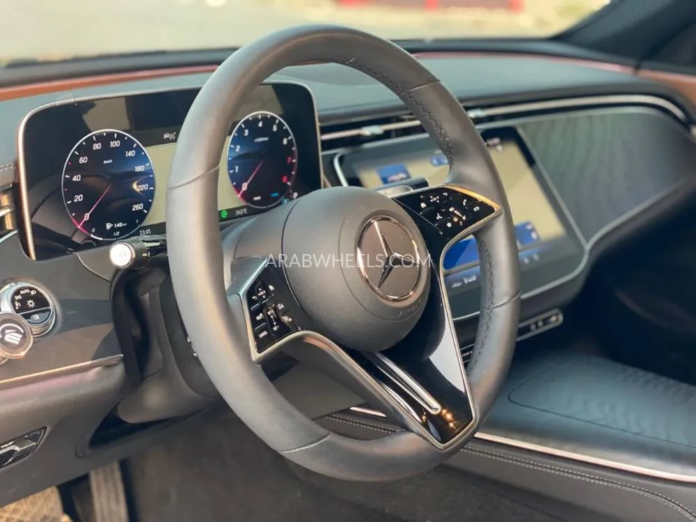 Mercedes Benz E Class 2024 for Sale in Sharjah Image-7