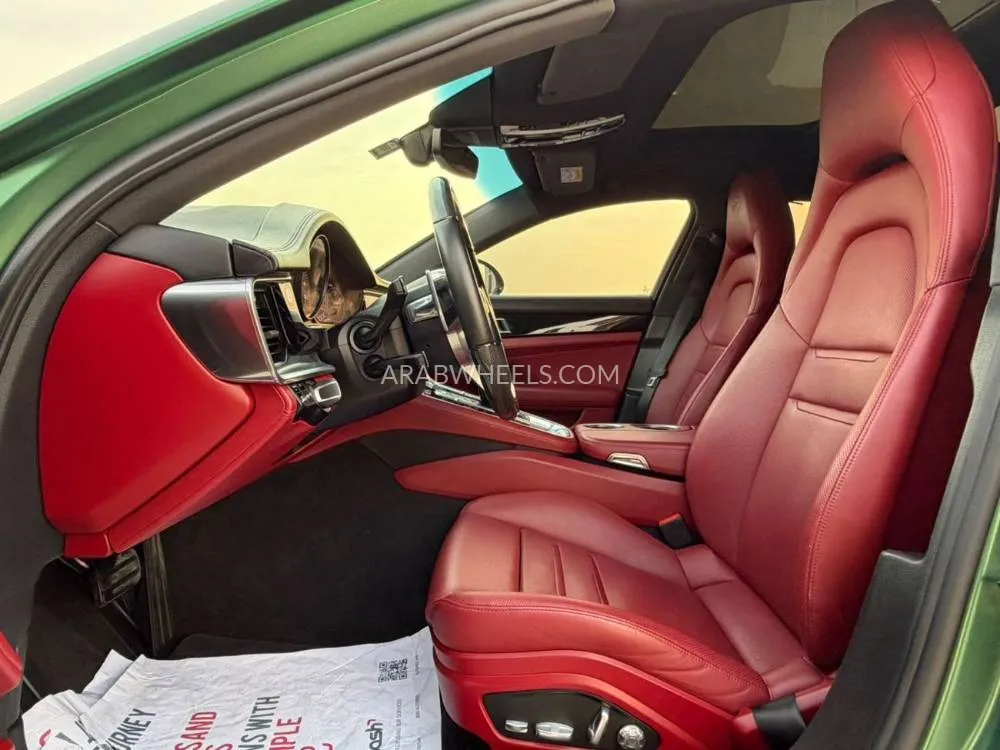 Porsche Panamera 2020 for Sale in Sharjah Image-10