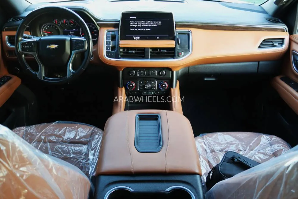Chevrolet Suburban 2021 for Sale in Sharjah Image-6