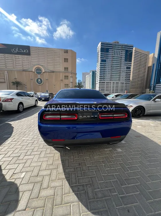 Dodge Challenger 2019 for Sale in Sharjah Image-4