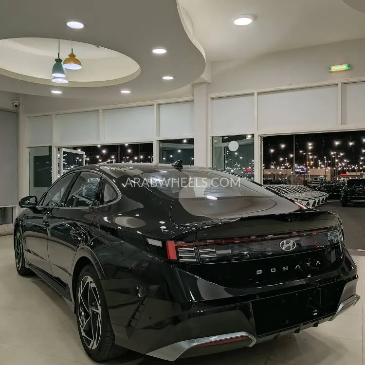 Hyundai Sonata 2023 for Sale in Sharjah Image-3