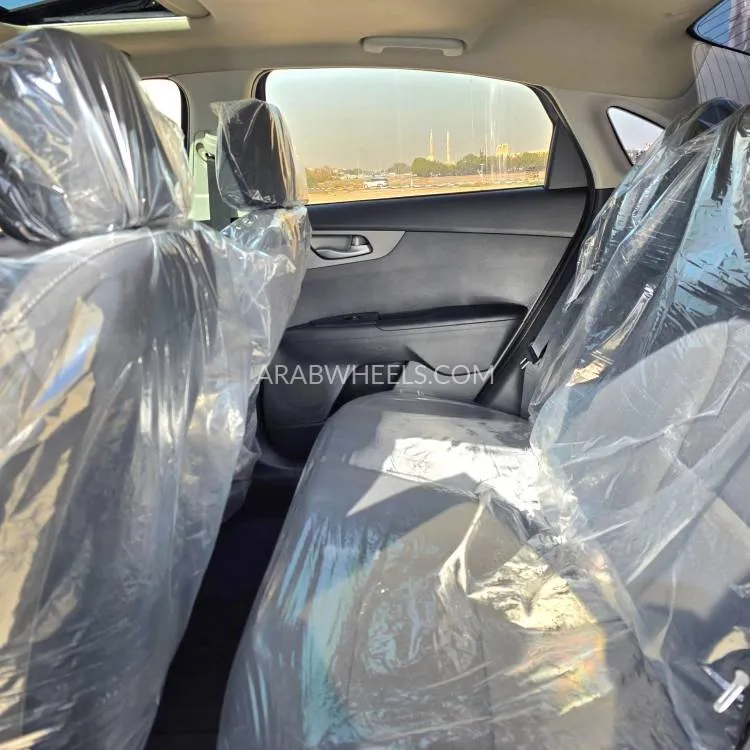 كيا سيراتو 2020 for Sale in الشارقة Image-14