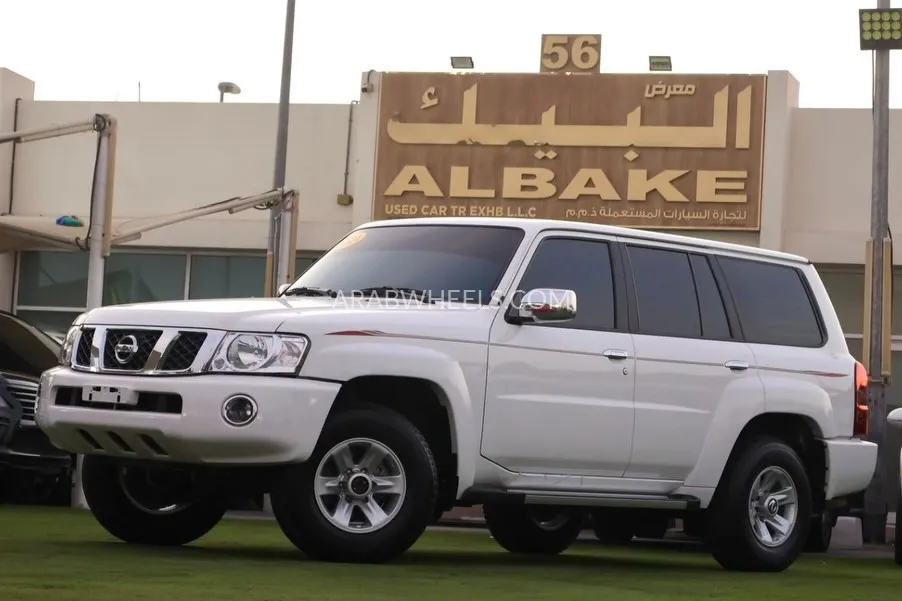 نيسان باترول 2024 for Sale in الشارقة Image-3