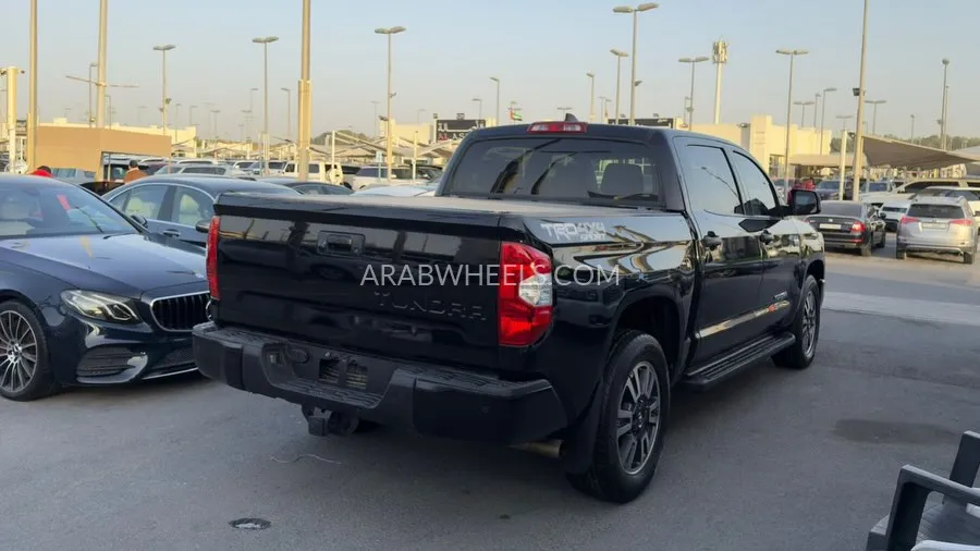 Toyota Tundra 2021 for Sale in Sharjah Image-4