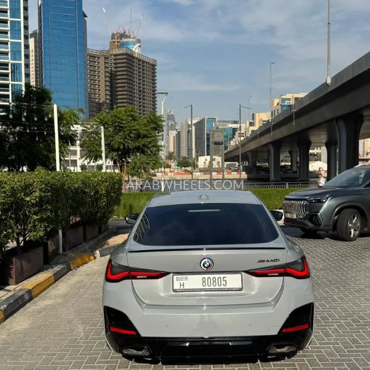 بي إم دبليو الفئة الرابعة 2023 for Sale in دبي Image-4