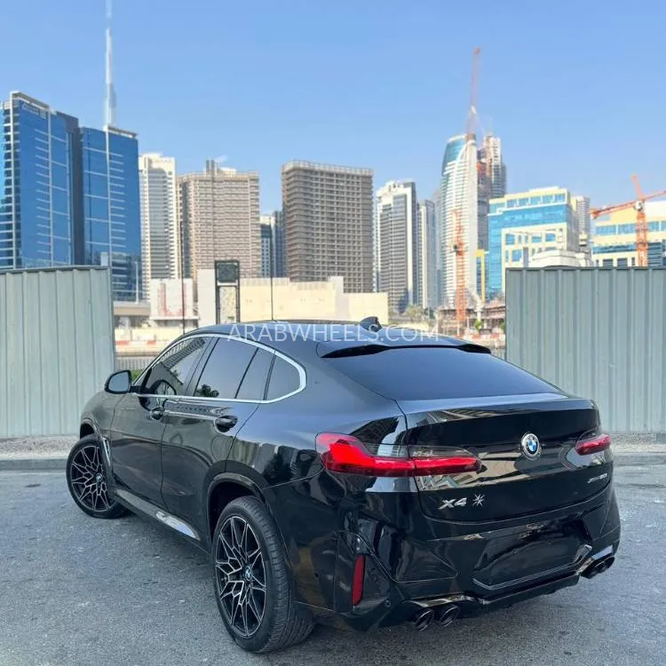 BMW X4 2022 for Sale in Dubai Image-3