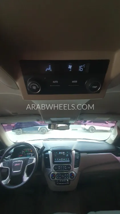 جي إم سي يوكون إكس إل 2017 for Sale in الشارقة Image-5