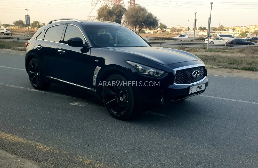 Infiniti QX70 2020 for Sale in Sharjah Image-9