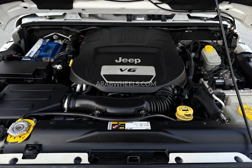 Jeep Wrangler 2018 for Sale in Dubai Image-17