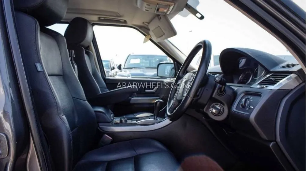 Land Rover Range Rover Sport 2008 for Sale in Dubai Image-9