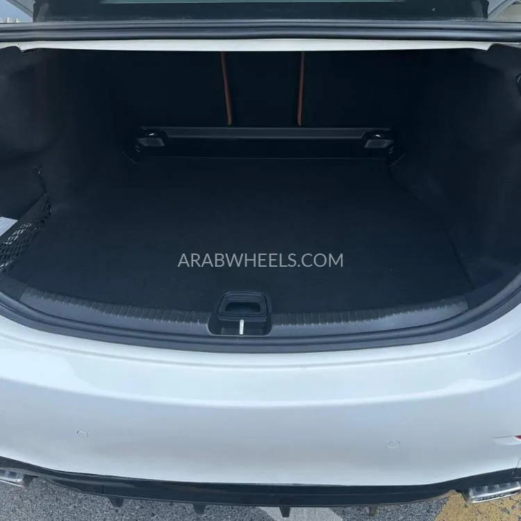 مرسيدس بنز كلاس C 2023 for Sale in دبي Image-9