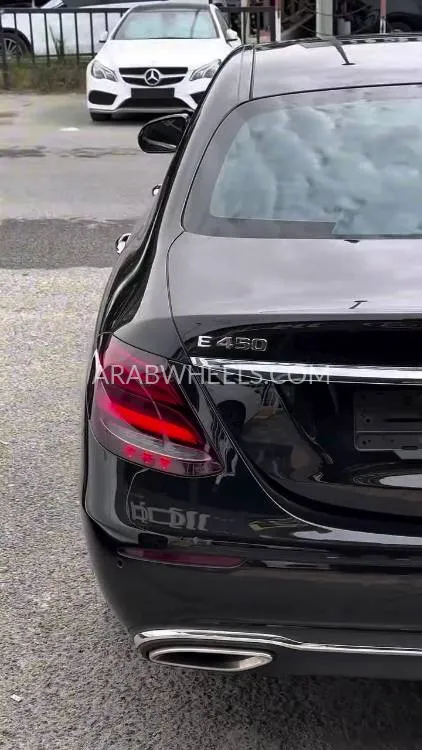 Mercedes Benz E Class 2017 for Sale in Ajman Image-4