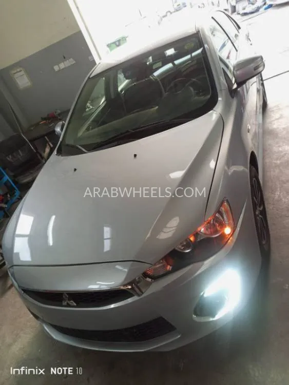 Mitsubishi Lancer 2015 for Sale in Dubai Image-10