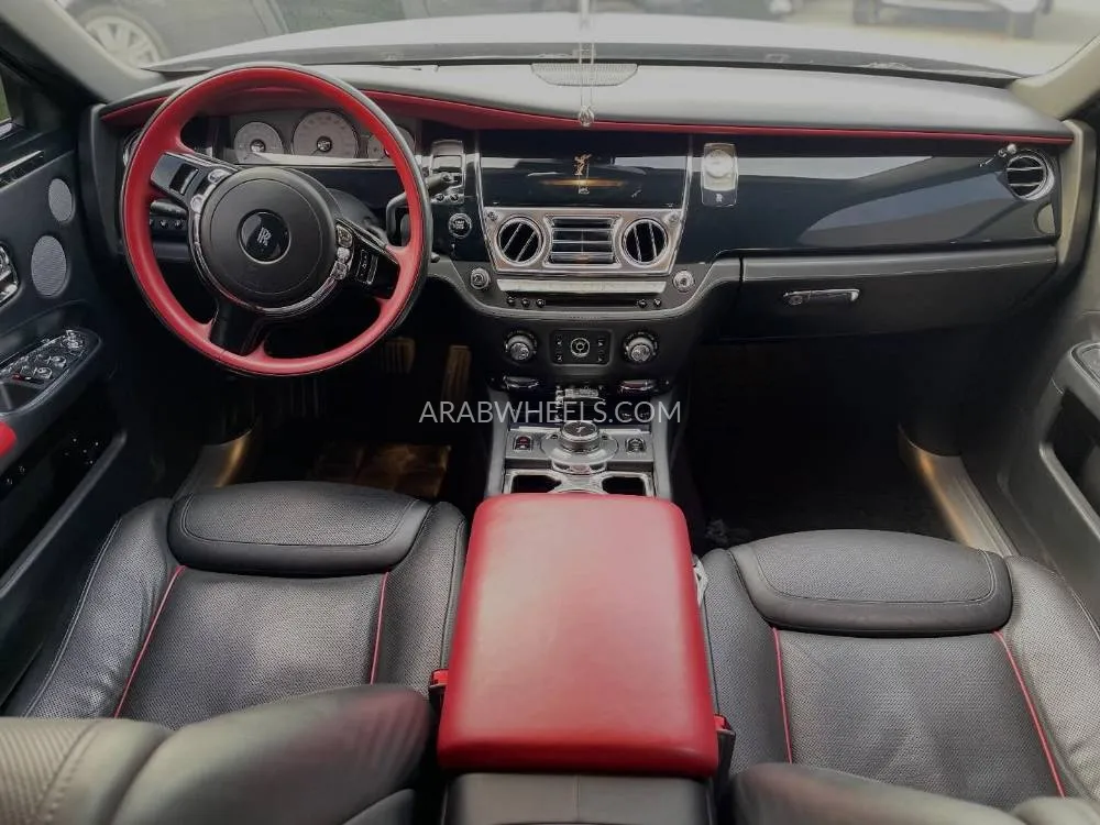 Rolls Royce Ghost 2016 for Sale in Sharjah Image-8