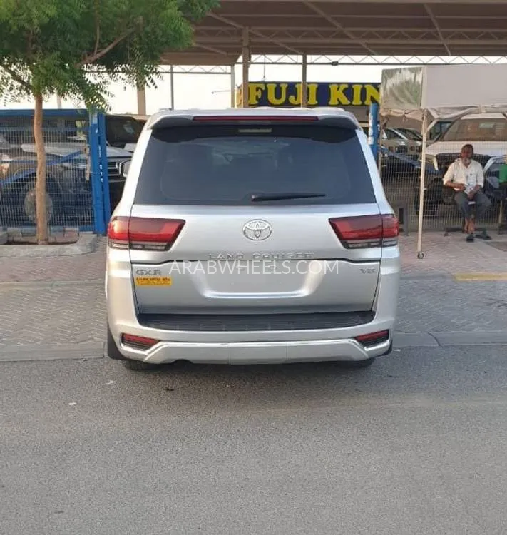 تويوتا لاند كروزر 2012 for Sale in دبي Image-3