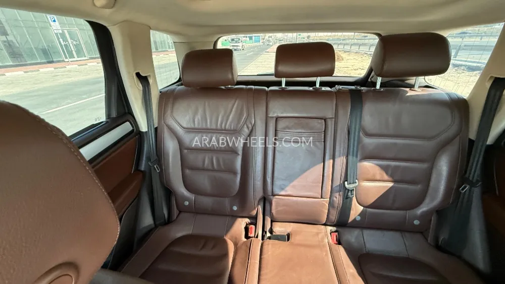 Volkswagen Touareg 2012 for Sale in Dubai Image-5