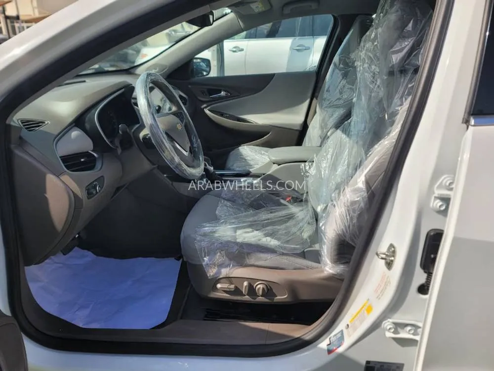 Chevrolet Malibu 2022 for Sale in Sharjah Image-12