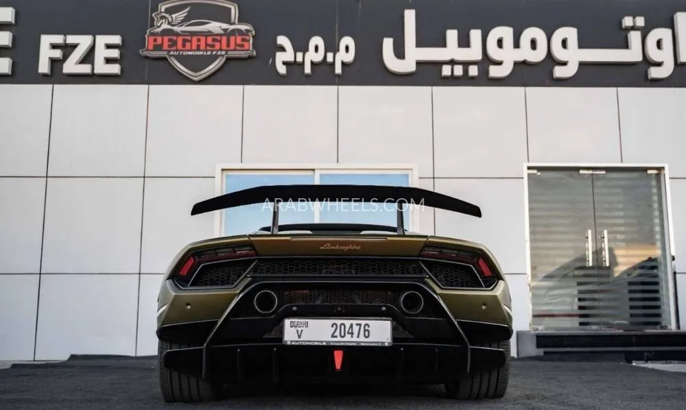 Lamborghini Huracan 2021 for Sale in Dubai Image-6