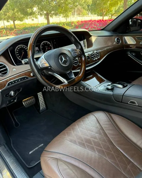Mercedes Benz S Class 2015 for Sale in Sharjah Image-3
