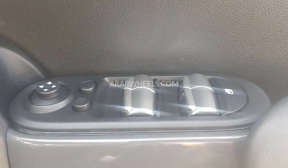 Mini Cooper 2015 for Sale in Dubai Image-14