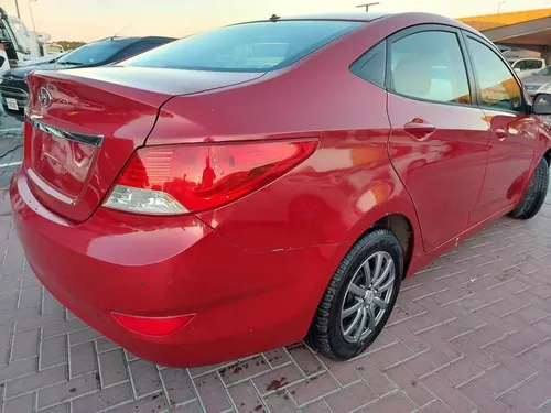 Hyundai Accent 2015