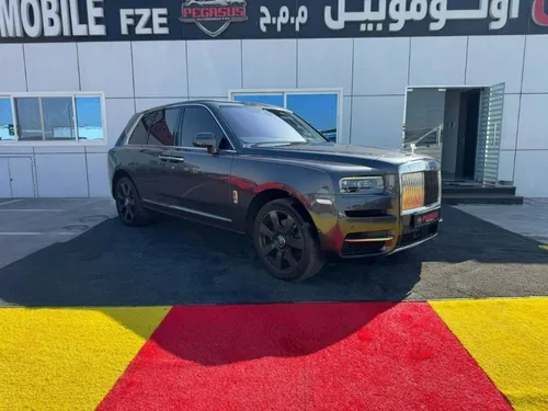Rolls Royce Cullinan 2019