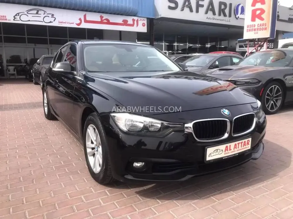 BMW 3 series 2017 for Sale in Dubai Image-11