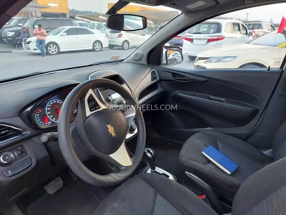 Chevrolet Spark 2017 for Sale in Sharjah Image-12