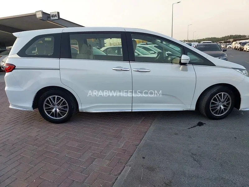 هوندا أوديسي 2019 for Sale in الشارقة Image-15
