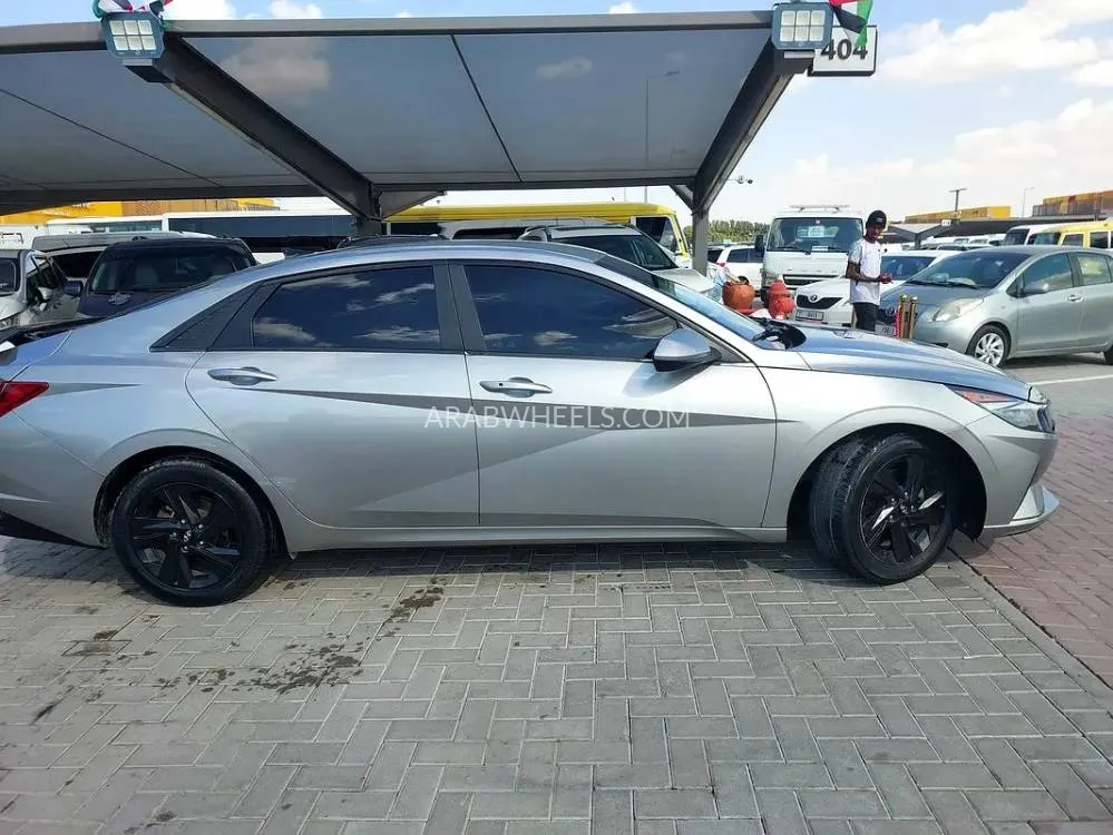 هيونداي إلنترا 2021 for Sale in الشارقة Image-3