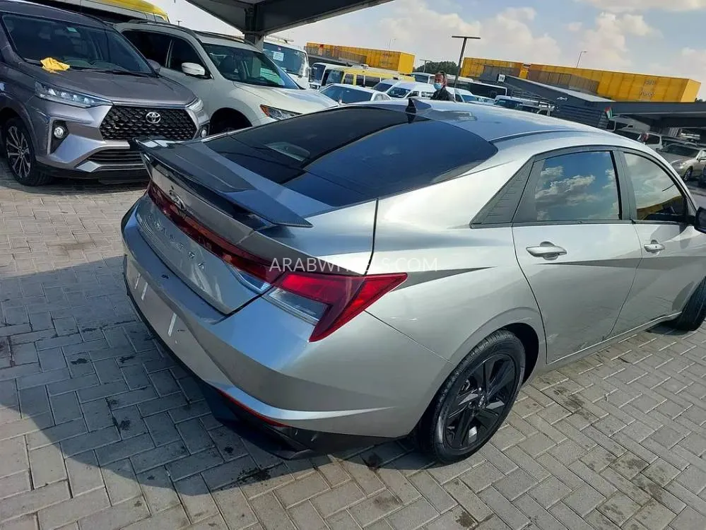 هيونداي إلنترا 2021 for Sale in الشارقة Image-10