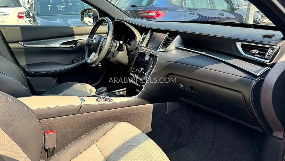 Infiniti QX55 2024 for Sale in Dubai Image-12