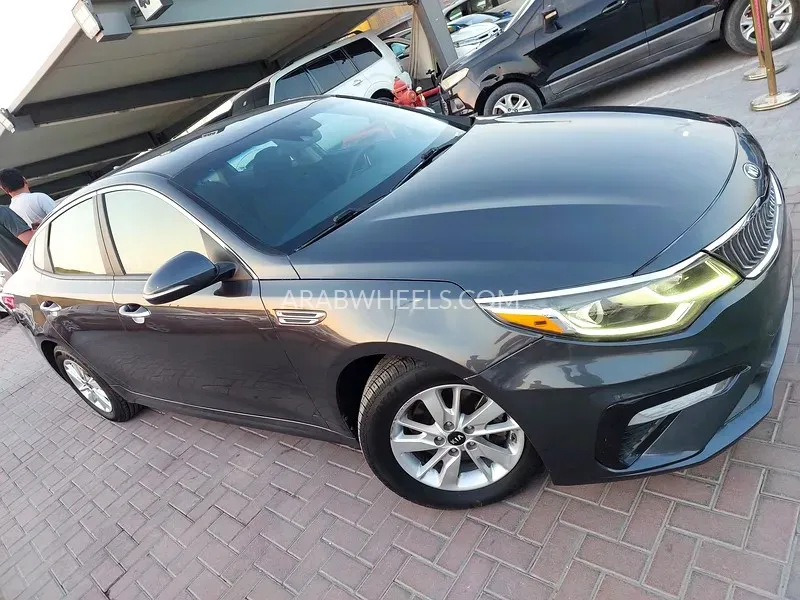 Kia Optima 2018 for Sale in Sharjah Image-14