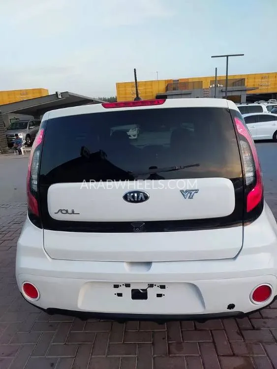Kia Soul 2018 for Sale in Sharjah Image-14