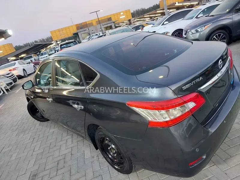 Nissan Sentra 2014 for Sale in Sharjah Image-13