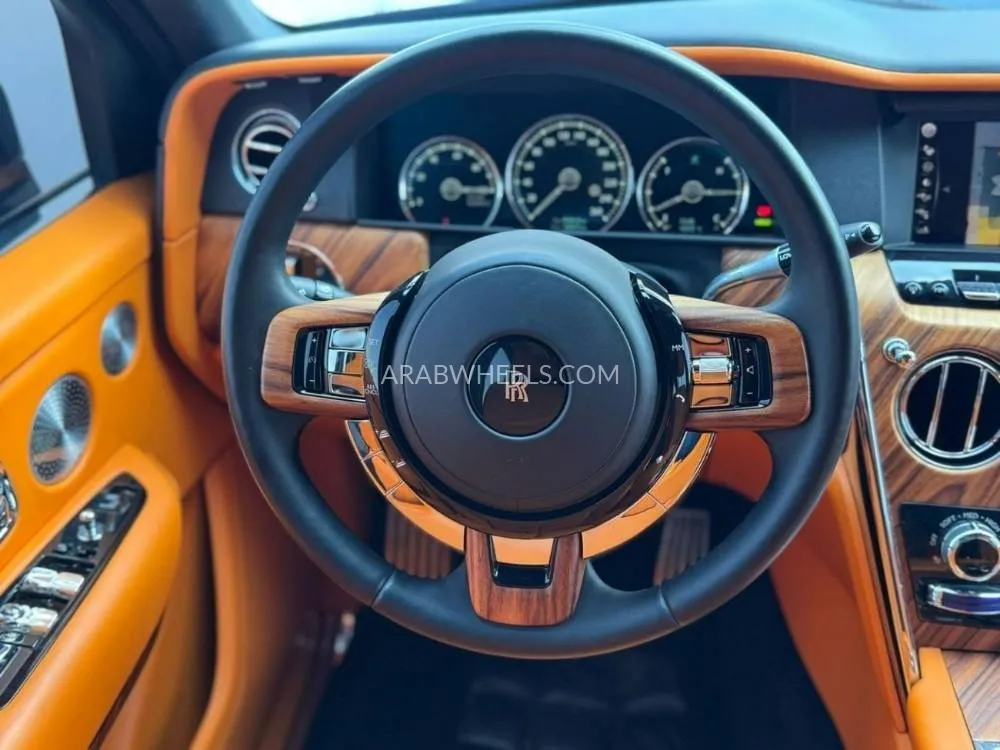 Rolls Royce Cullinan 2019 for Sale in Dubai Image-11